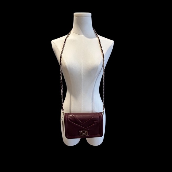 New Badgley Mischka plum crossbody/clutch - Picture 11 of 13
